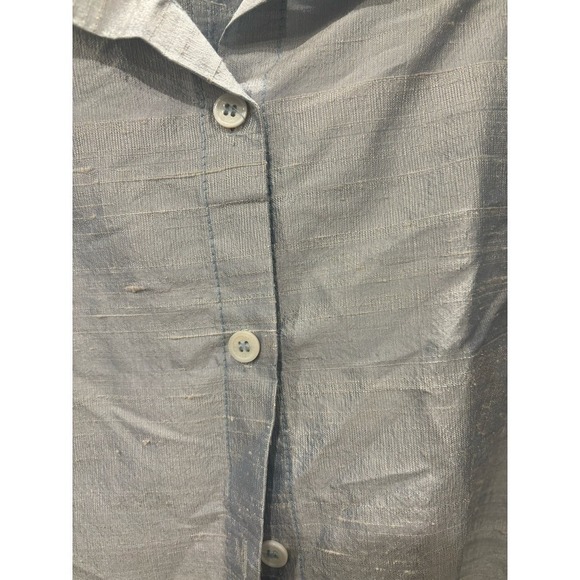Democracy Silk Button Up - Picture 4 of 6